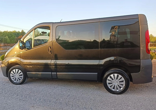 Renault Trafic cena 39900 przebieg: 243000, rok produkcji 2009 z Tyczyn małe 154